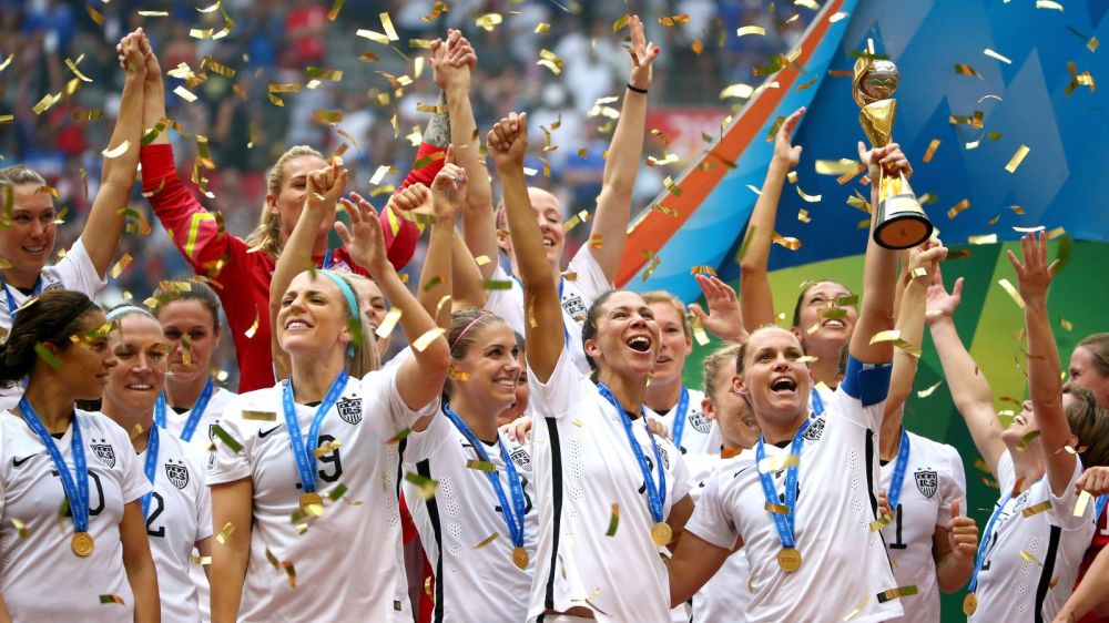 usa-woman-soccer-team-winners-2015-world-cup