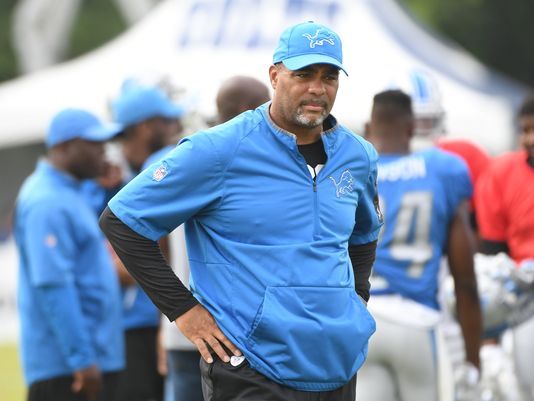 636504970079192089-2017-0811-dm-lions-colts-practice0167