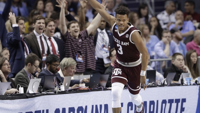 ncaa-latest-texas-am-cruising-against-north-carolina